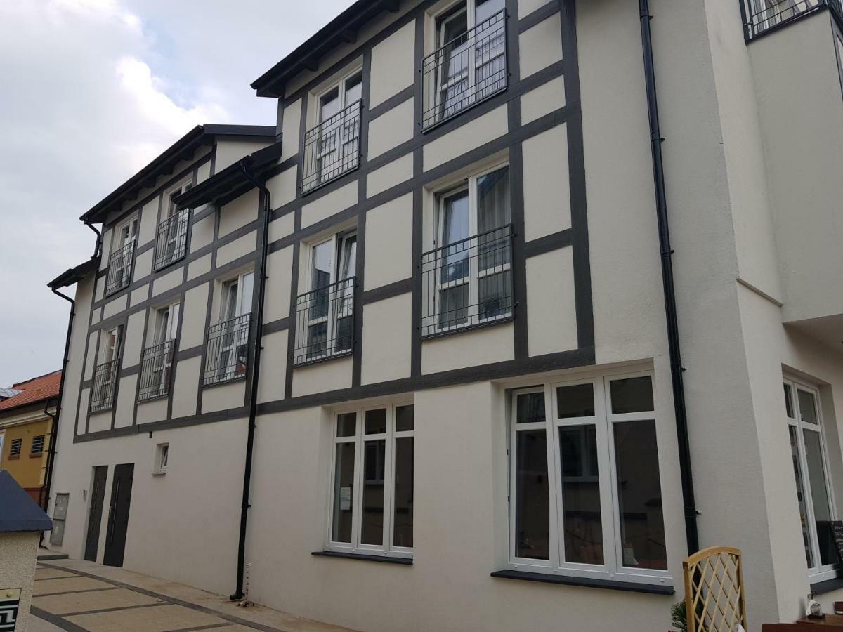 Pokoje Goscinne Anis Ustka Exterior foto